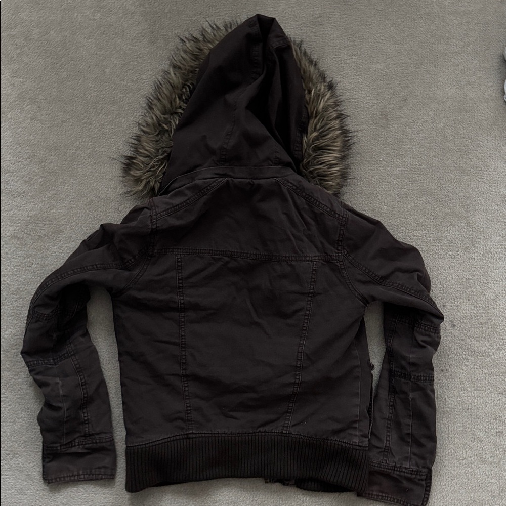 A&F fall/winter jacket - Picture 4 of 6